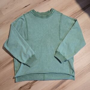 NWT FP Movement Finish Line Sweatshirt, Jalapeño Green, Size Medium